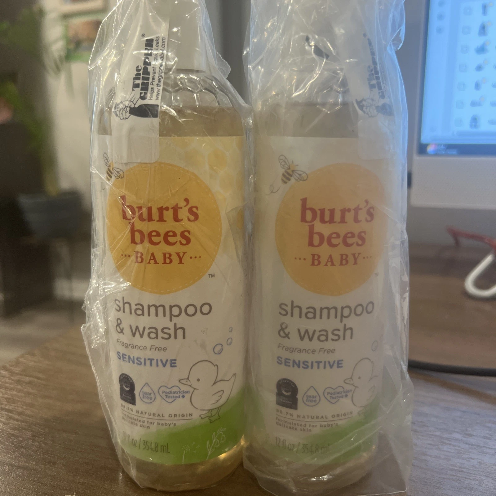 Burt's Bees Baby Shampoo & Wash, Sensitive 12 oz (Pack of 2)
Opens in a new window or tab