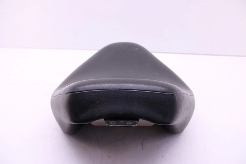 05-11 YAMAHA V STAR 650 XVS650 CUSTOM OEM FRONT DRIVERS SEAT - Image 4 of 4