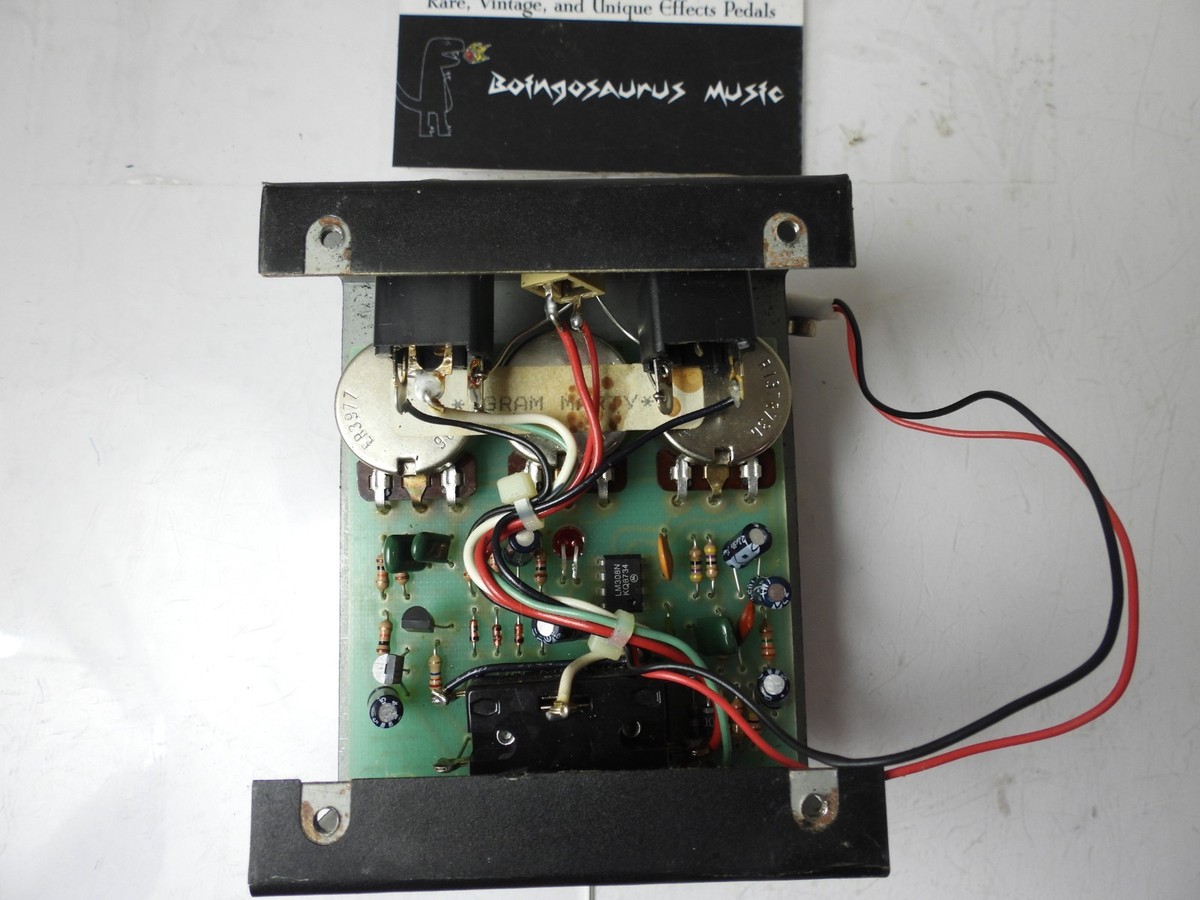 1987 ProCo RAT 2 Distortion Effects Pedal Vintage LM308 IC