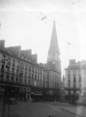 Place royale in Nantes France in 1934 Old Historic Photo