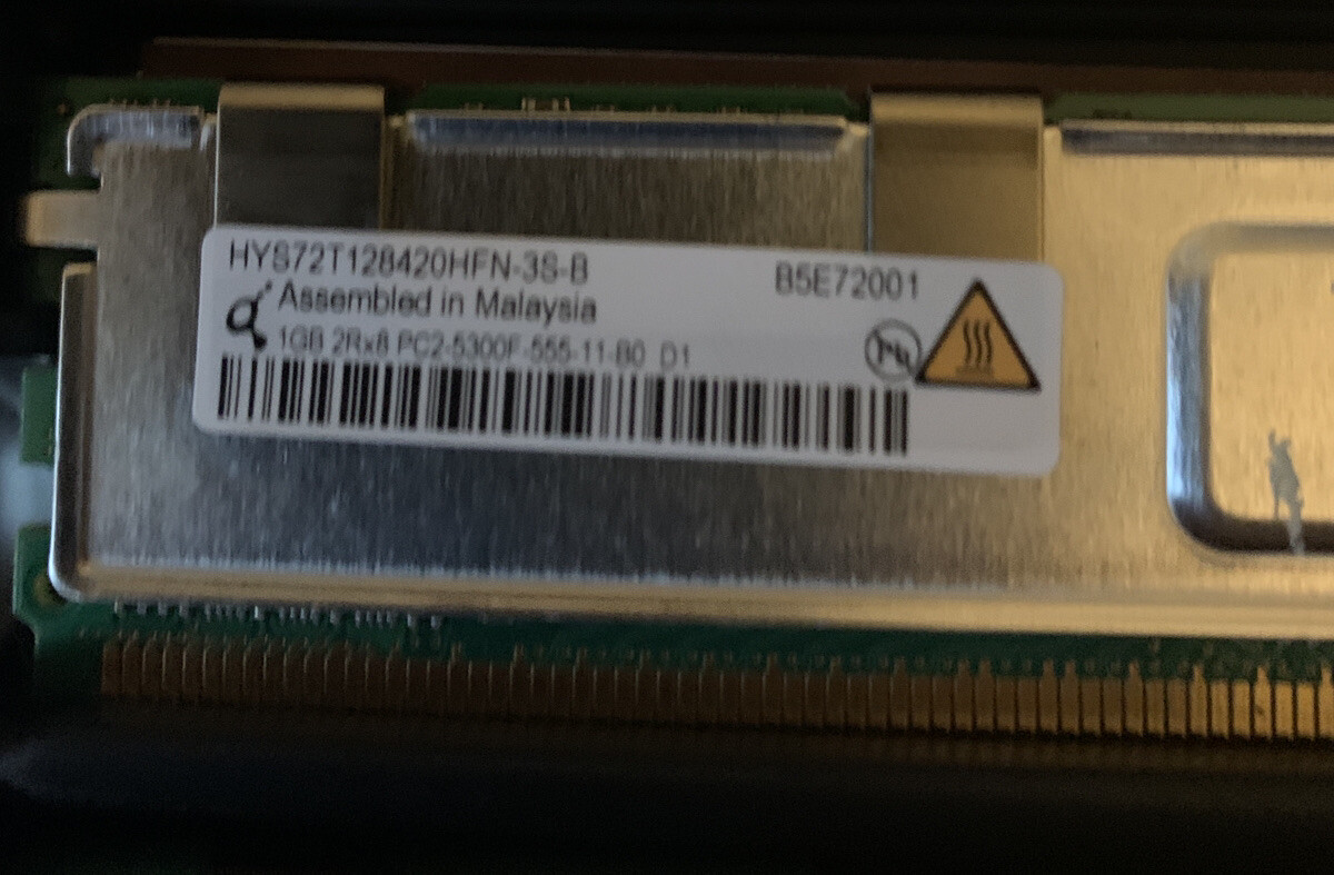 4GB KIT Qimonda HYS72T64400HFD 3S A 512MB Memroy RAM PC2 5300F 555 11 4GB KIT Qimonda HYS72T64400HFD 3S A 512MB Memroy RAM PC2 5300F 555 11
