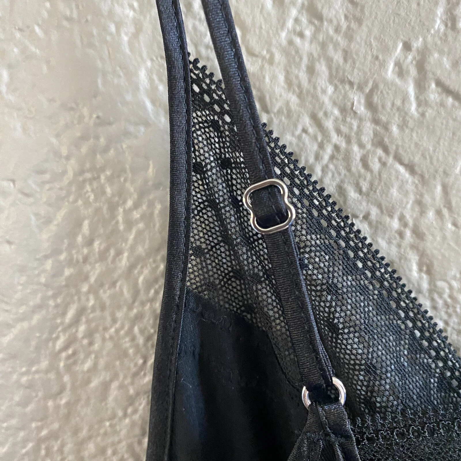 UNDERCOVER Abito Victoria’s Secret taglia small nero chemise neglige slip pizzo ritagliato dietro