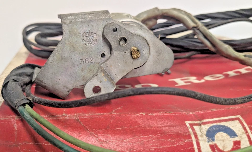 Camión Chevrolet P20 1966 interruptor de seguridad/respaldo neutro AC Delco 1993362 nuevo de stock Foto 2 de 4