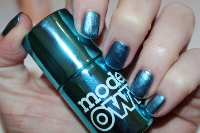 Models Own Chrom Türkis Nagellack Lack NP261 Professional Made in UK