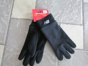 new balance fleece gloves