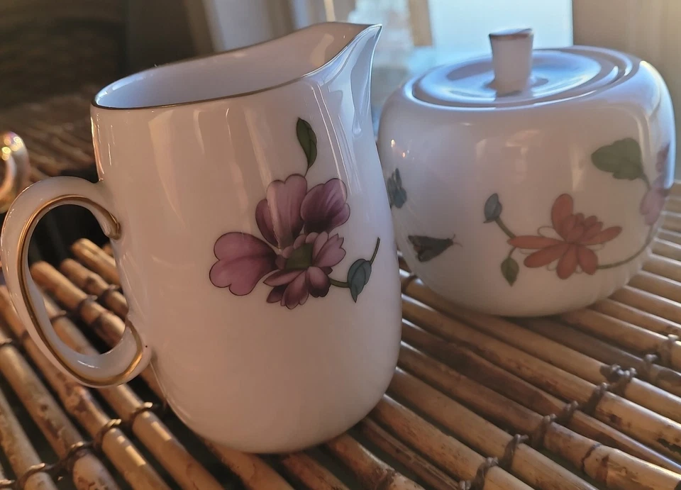 ROYAL WORCESTER ASTLEY СЛИВОЧНИК И САХАРНИЦА С КРЫШКОЙ ЗОЛОТОЙ КРАЙ БЕЛЫЙ ЦВЕТОЧНЫЙ - Изображение 4 из 4