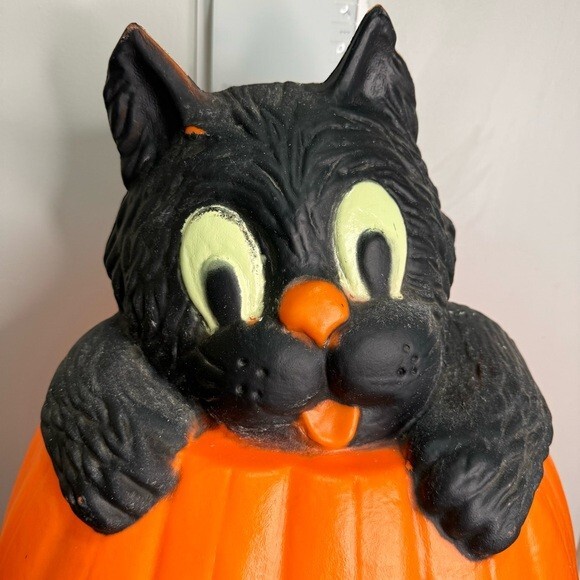 Vintage 90s Halloween Blow Mold Pumpkin Black Cat Jack-O