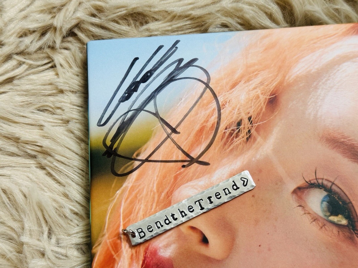 SUNMI ソンミ 直筆サイン アルバム SUNMI ソンミ 直筆サイン アルバム SUNMI ソンミ 直筆サイン アルバム