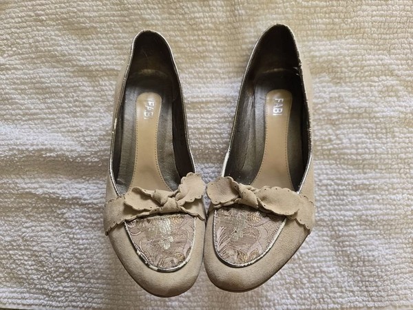 Women Heels Beige Suede 39 #6CB2