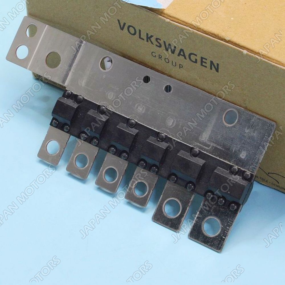 1K0-937-629-A OEM Genuine Volkswagen Golf / Golf R / GTI Multi