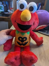 Sesame Street Halloween Pumpkin Elmo Plush Stuffed Animal 17  