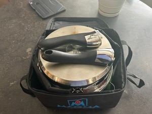 Magma Nesting 10-Piece Cookware set