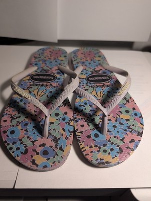 Havaianas Flip Flops Big Girls Size 7/8 Floral Pattern