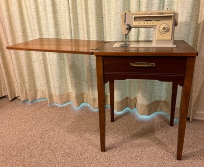 Singer Sewing Machine (Stylist) with Walnut Hideaway Cabinet