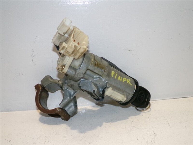 Toyota Yaris 1.0 G 1999-2005 1999 105768