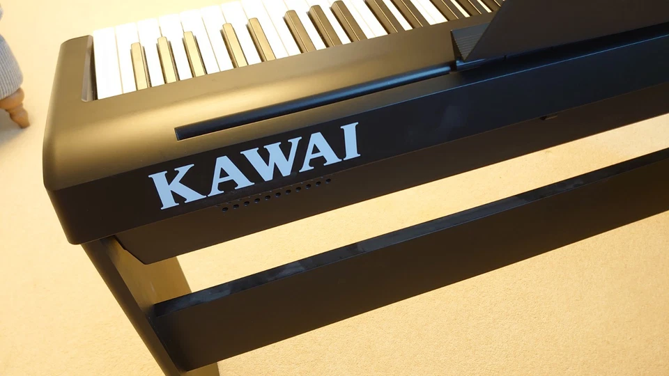 Kawai ES110 Digital Piano - Image 4 of 4