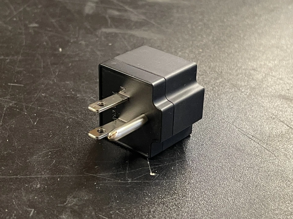 Elation LED Dummy Load Device - Image 2 of 3