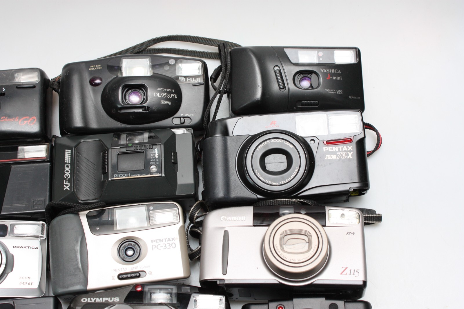 35mm Compact Camera Job Lot For Parts or Untested. 15 Cameras CANON