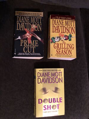 Culinary Mystery Books by DIANE MOTT DAVIDSON - $1.50 Your Choice
