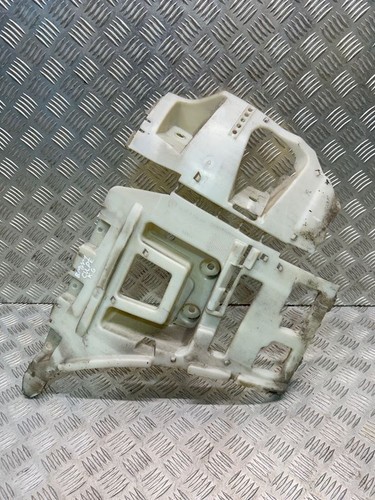 BMW 1 E82 E88 2010 Hinten links Halterung Stoßstange Stoßfänger hinten