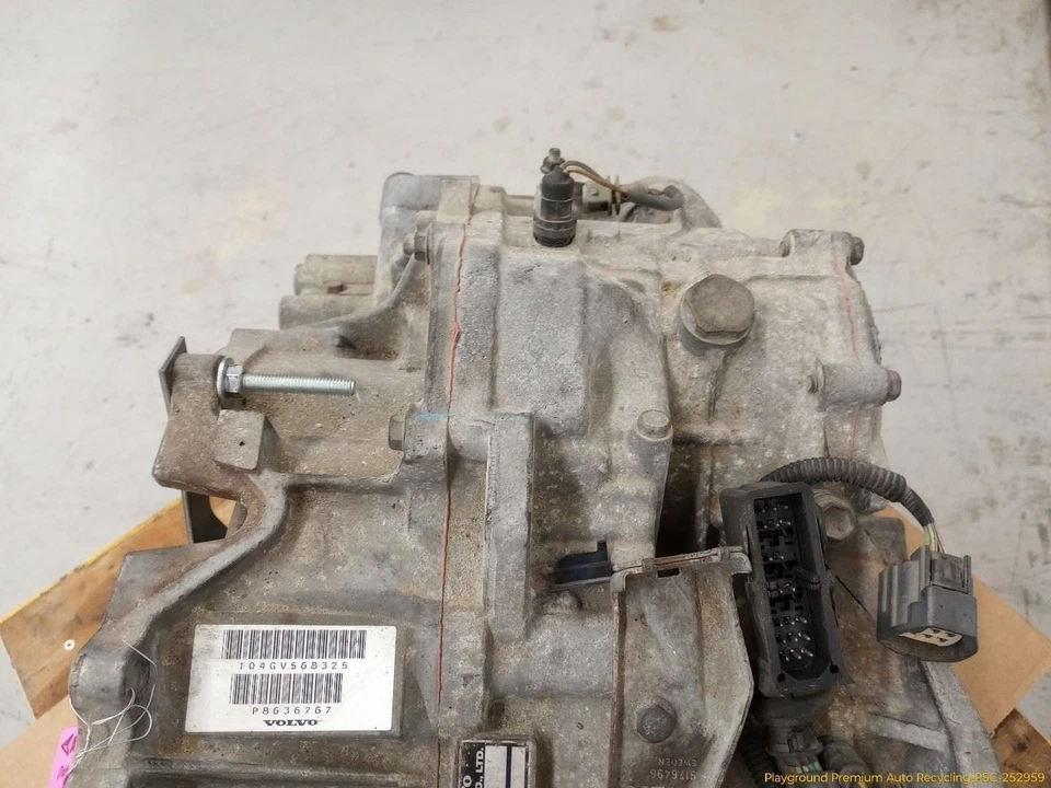 Volvo C70 Automatic Transmission With Torque Converter 2.3L 5 Cylinder Fits 2004 Foto 2 de 4