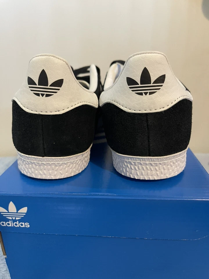 Adidas Gazelle C Negro/Blanco/Dorado BB2507 Niños Talla 2 1/2 Foto 4 de 4