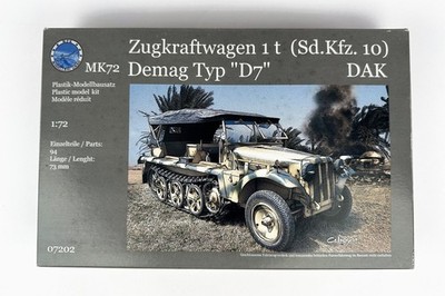 Mk72 07202 Half-Track Zugkraftwagen 1t (Sd.Kfz. 10) Demag 1/72 Scale Model Kit