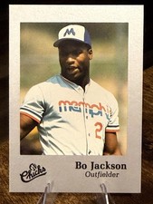 Bo Jackson 1986 Memphis Chicks Silver Chicks Uniform Rookie #28 Baseball Card. rookie card picture