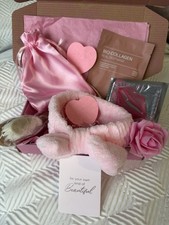 Ladies Pink Pamper Gift for Her Bridesmaid Birthday Self Care Spa Hamper Gift 