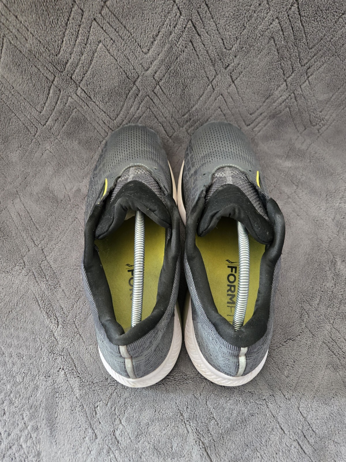 Saucony Guide 14 Running Shoes Mens Sz 12W Athletic Sneakers Trainers Gray 