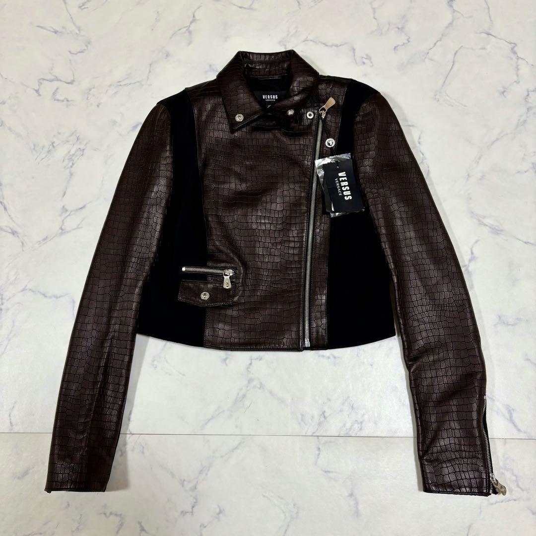 USED UNUSED WITH TAGS: GIANNI VERSACE CROCODILE EMBOSSED LAMB LEATHER JACKET, thumbnail 5