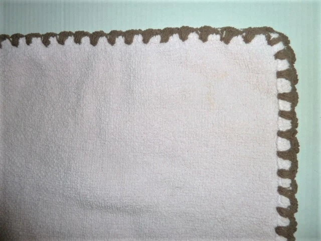 TIDDLIWINKS LUXE GIRL PINK CHENILLE BROWN SCALLOP EDGE BABY BLANKET  - Image 2 of 3