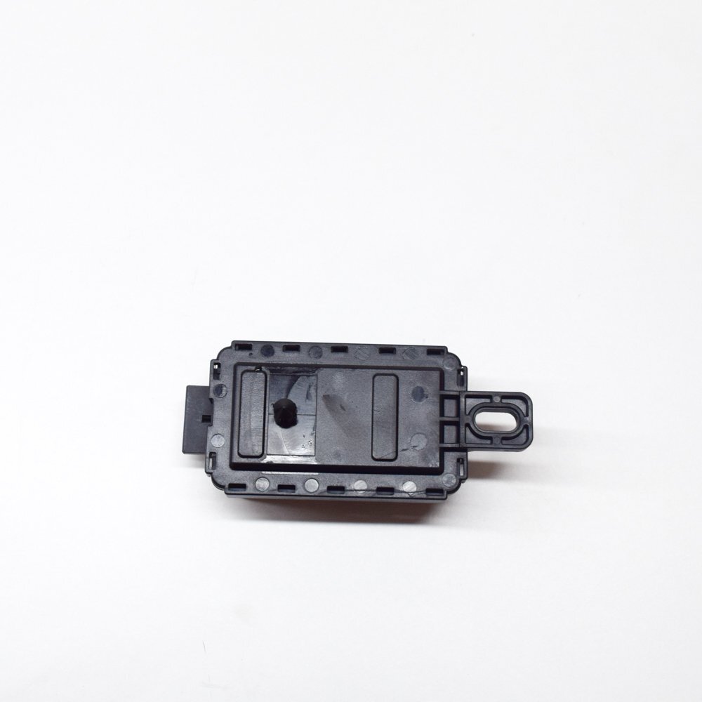 BMW 3 G20 330e Radio Remote Receiver Control Unit ECU 7928461