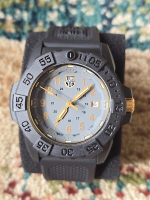 Luminox Navy Seal Carbonox XS.3508.GOLD Gray Dial Black Strap Divers Men's Watch