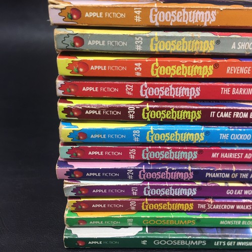12 Vintage Goosebumps Books R.L. Stine- Apple Fiction-Read Description - Imagen 6 de 23