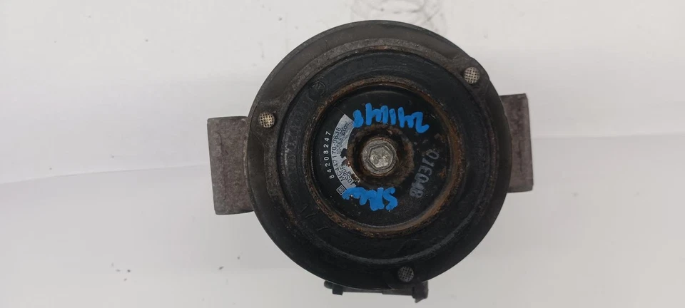 Compresor de aire acondicionado GMC SAVANA 3500 VAN '17-'19 4,3 L 66 k millas OEM Foto 2 de 4