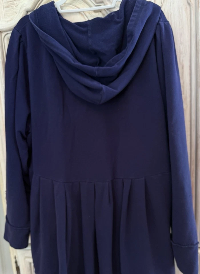 Plus3 粉色莲花连帽卫衣外套带口袋 — 第 2/4 张图片