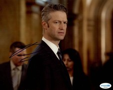 Peter Scanavino "Law & Order: SVU" Autograph SIGNED 'Dominick' 8x10 Photo D ACOA Peter Scanavino "Law & Order: SVU" Autograph SIGNED 'Dominick' 8x10 Photo D ACOA
