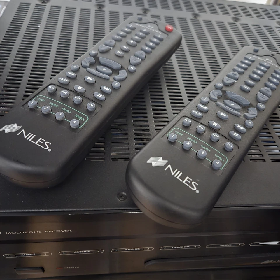 Amplificador de potencia/receptor Am-fm Niles ZR-4630 6 habitaciones 360 W Foto 3 de 4