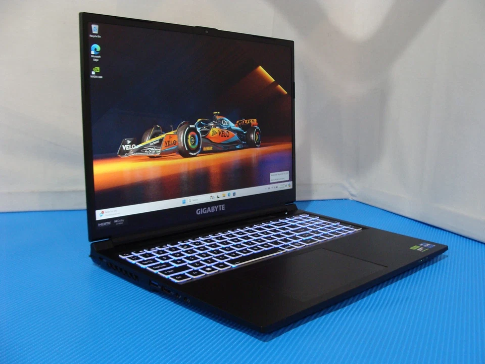 Gigabyte G6 KF 16" FHD+ 165hz i7-13620H 2.4GHz 32GB 1TB RTX 4060 96% Battery - Image 2 of 4