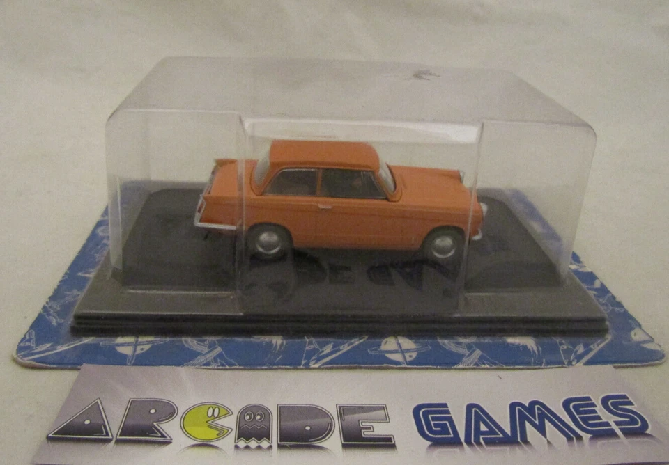 VOITURE 1/43 BLAKE ET MORTIMER NEUVE LA MACHINATION VORONOV N°45 TRIUMPH HERALD - Photo 4/4