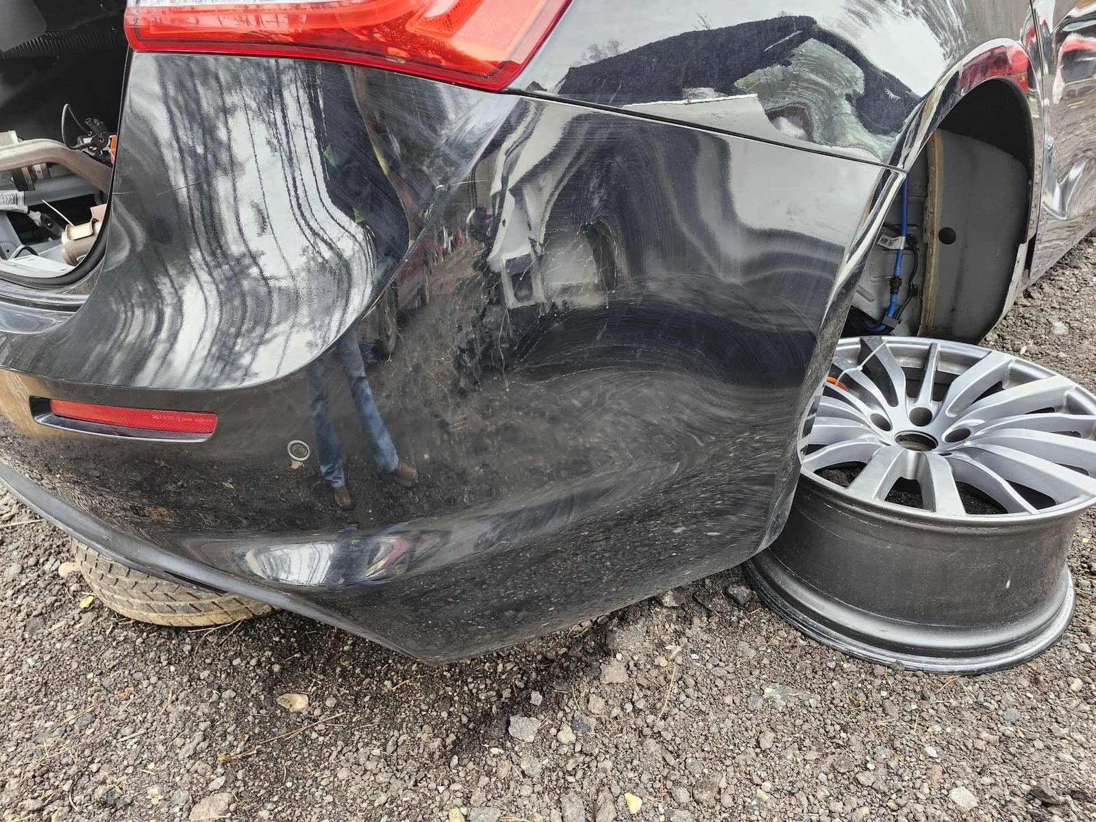 18-24 Maserati Ghibli Rear Bumper Assembly with Park Sensors Black NER OEM