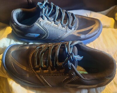 SKECHERS GO TRAIL HIKING  SHOES WITH RESAGRIP SOLES 7.5 FOR PET CHARITY     