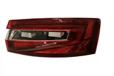Heckleuchte rechts 99451798402 DPA für SKODA SUPERB III SUPERB III Kombi