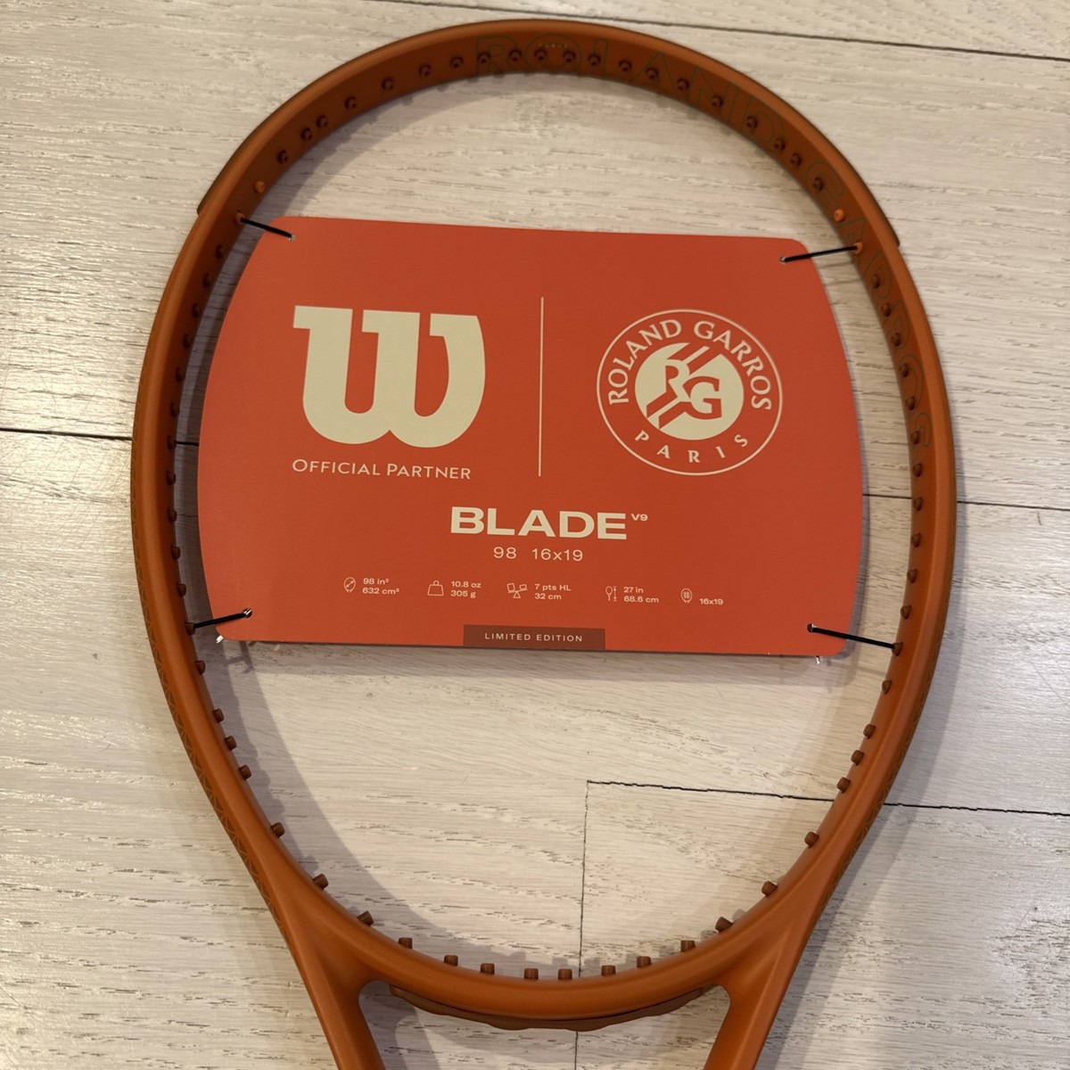Wilson BLADE98 Roland Garrosモデル g2 305g Wilson 2025 Blade 98 V9