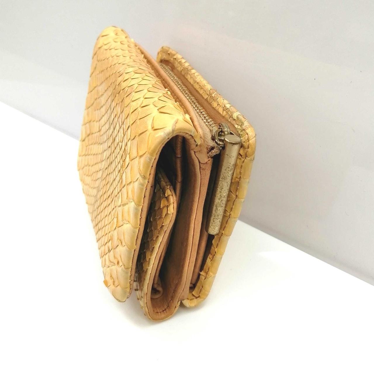 Compact Wallet Model Number Python Leather GENTEN - image 2