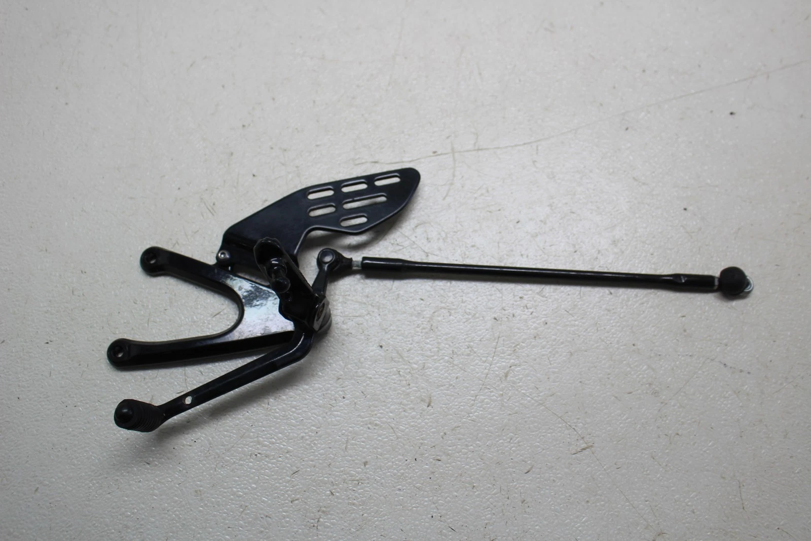 2007-2008 Yamaha Yzf R1 Yzf-r1 Left Rearset Rear Set Foot Peg W Shifter