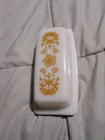 New ListingVintage Pyrex Butterfly Gold Butter Dish w/ Lid VERY NICE