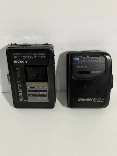 Vintage Sony Walkman Lot WM-FX101 Cassete Tape Player AM/FM Radio Untested