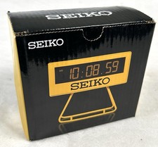 Reloj despertador Seiko dorado amarillo miniatura maratón mini temporizador QHL062Y NOB